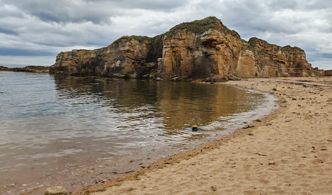 Howick Sands